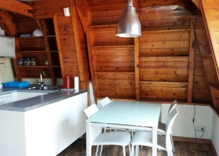 Mellow Hostel *